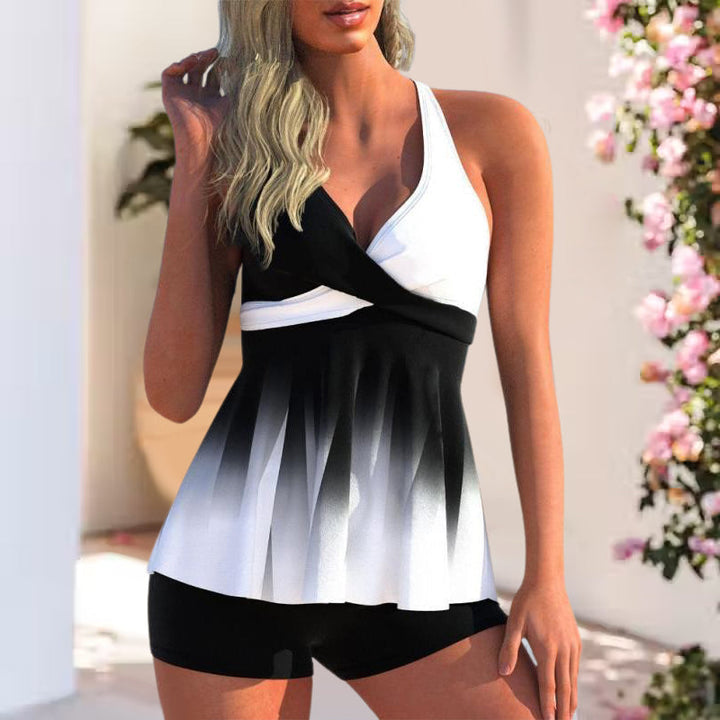 Fargerikt gradient tankini sett til dame, flott badedrakt i polyester for solfylt sommer og elegant ferieklær.
