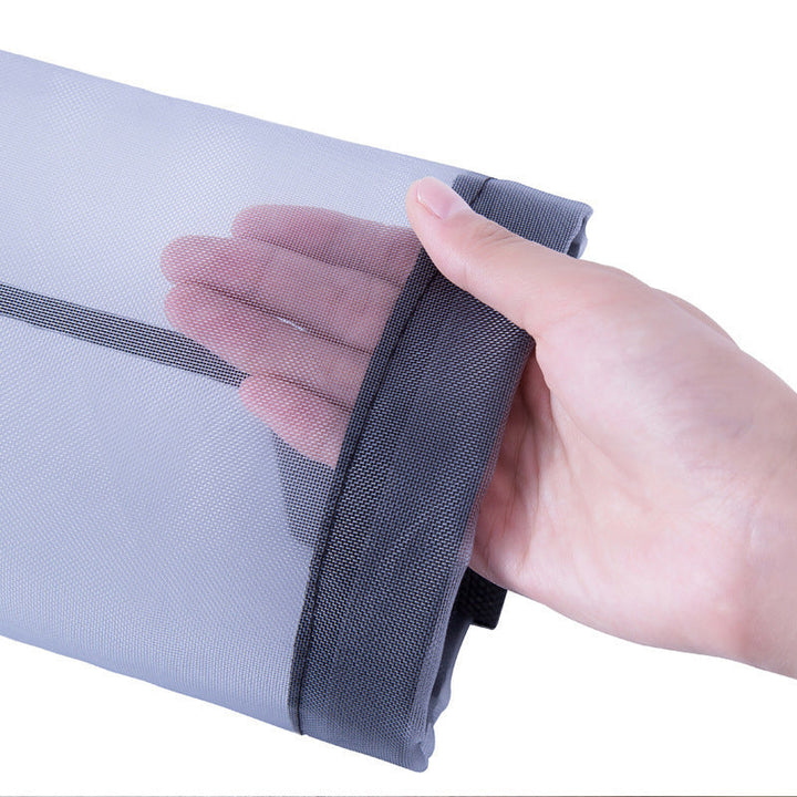 Optimalisert oppbevaring; fyllbar plastposeholder for enkel tilgang til poser.