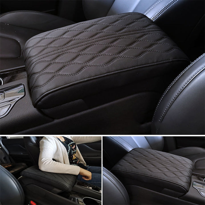 Stilrent memory foam armlene i mikrofiberskinn, perfekt bildekor som gir komfort.