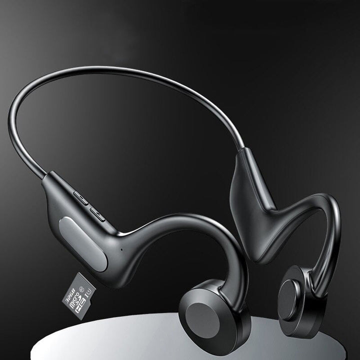 Vanntette sportshodetelefoner med beinledning i bruk, ideelle for løping og trening. Ergonomisk passform.