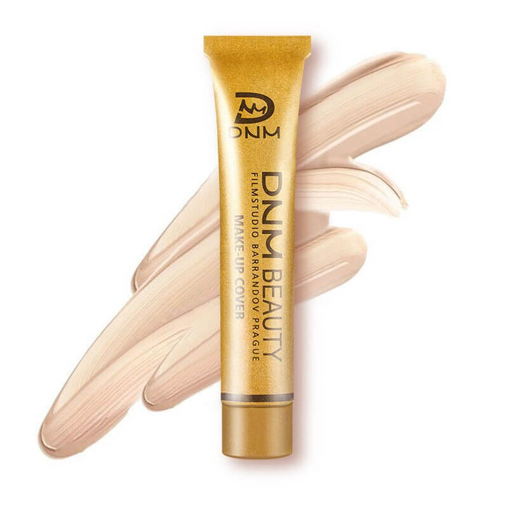 Dekkende concealer for feilfri hud. Langvarig ansiktsmakeup for kvinners skjønnhet.