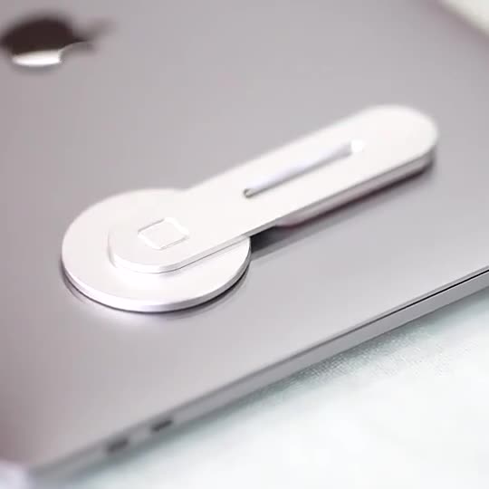 Universell mobilholder i aluminium for laptop, forbedrer arbeidsflyt og produktivitet på arbeidsplassen.