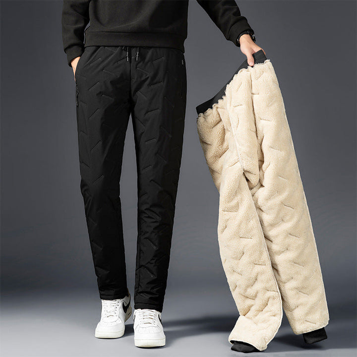 Komfortabel herre fleecebukse for vinter. Perfekt som varm joggebukse eller fritidsbukse for sport og hverdag.