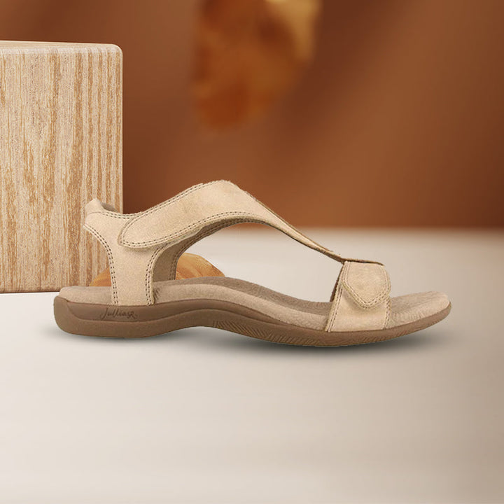 Ortopediske damesandaler med borrelås, designet for støtte, komfort og smertelindring av føtter.