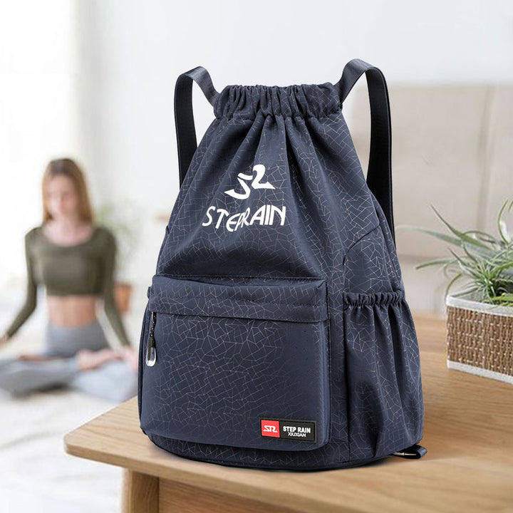 Vanntett nylon snøresekk, unisex design, ypperlig for trening, fritid og oppbevaring.
