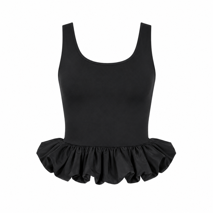 Beige basic figurnær crop topp dame, ermeløs for sommeren. Komfortabel sommertopp ideell for lag på lag.