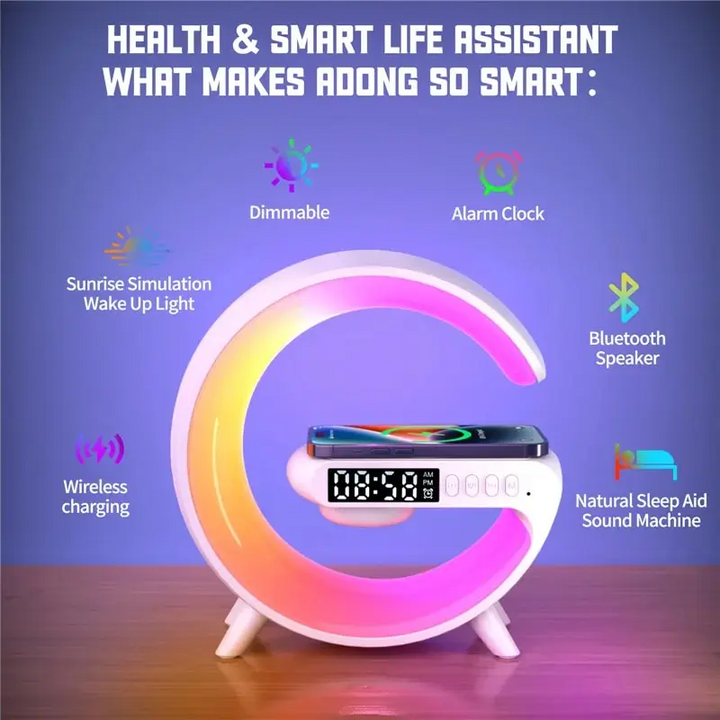 Alt-i-ett smartlampe: LED-belysning, kraftig Bluetooth-høyttaler og trådløs ladeplate i moderne design.