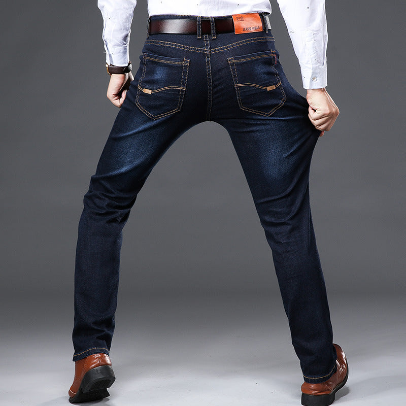Allsidige damejeans med stretch for en komfortabel passform, ideell for enhver anledning. Lett å vaske.