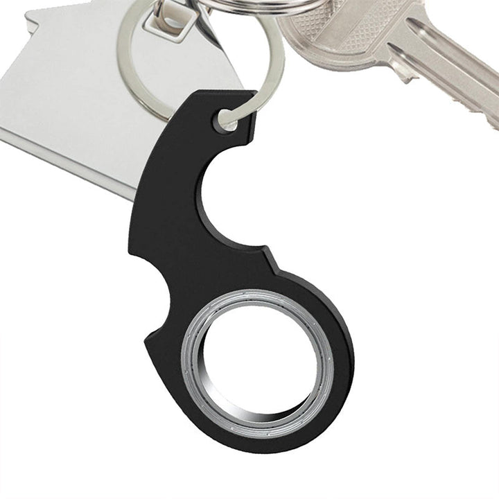 Robust fidget spinner nøkkelring, perfekt for å holde hendene opptatt.