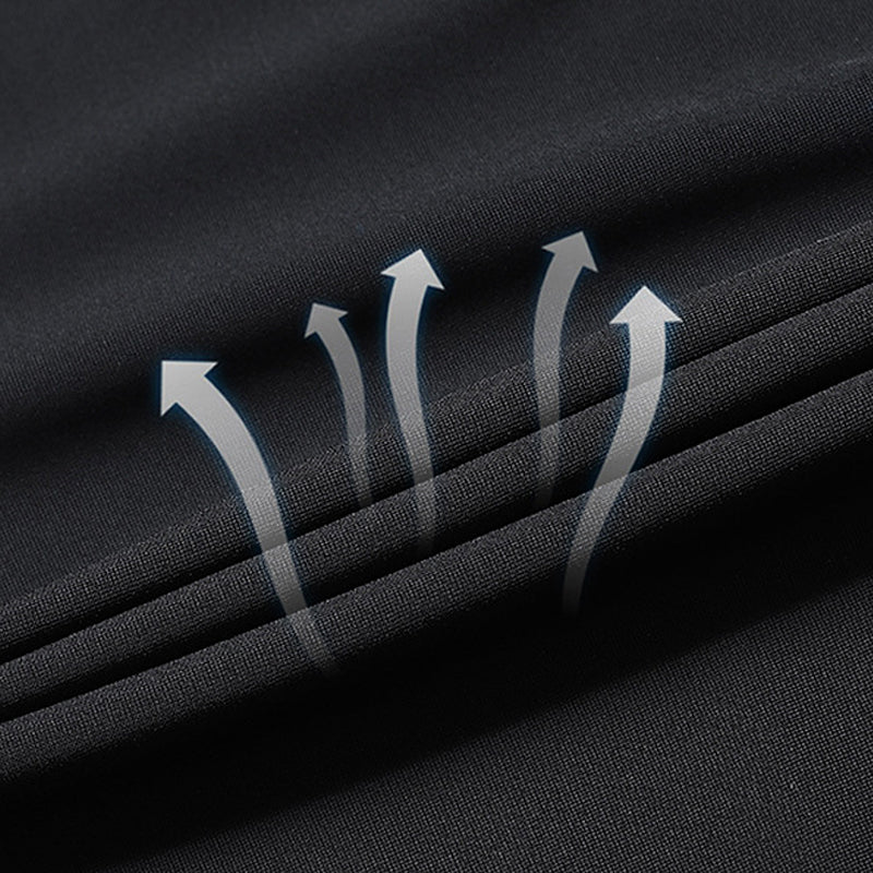 Lett og elastisk sportsshorts for menn, gir frihet til bevegelse under sommeraktivitet.