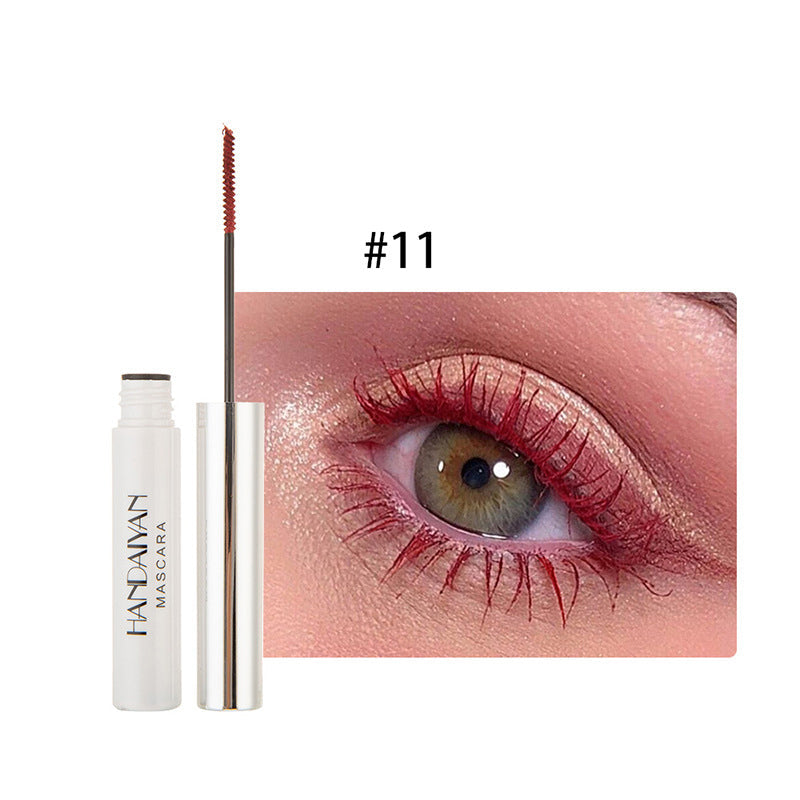 Frisk grønn fargerik mascara. Perfekt for å fremheve øynene med et unikt preg.