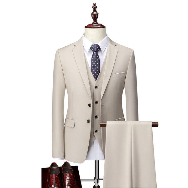 Formell menns 3-delt dress i slim fit design. Ideell som business eller bryllupsdress.