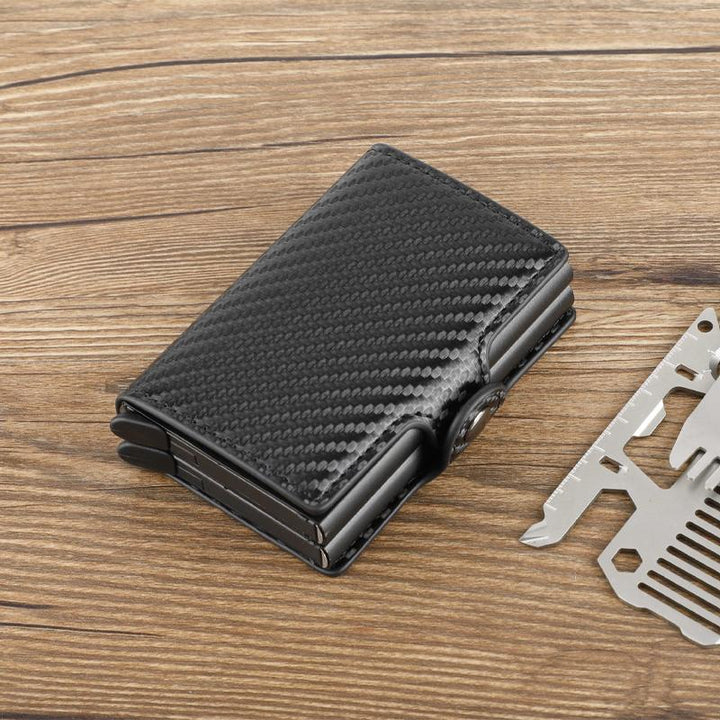 Smart kortholder i PU-lær. Unisex design, perfekt for organisering og beskyttelse.
