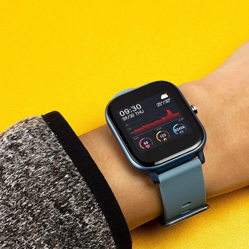 Nytt unisex helsetidsur med Bluetooth i elegant emballasje. Perfekt gave for velvære.