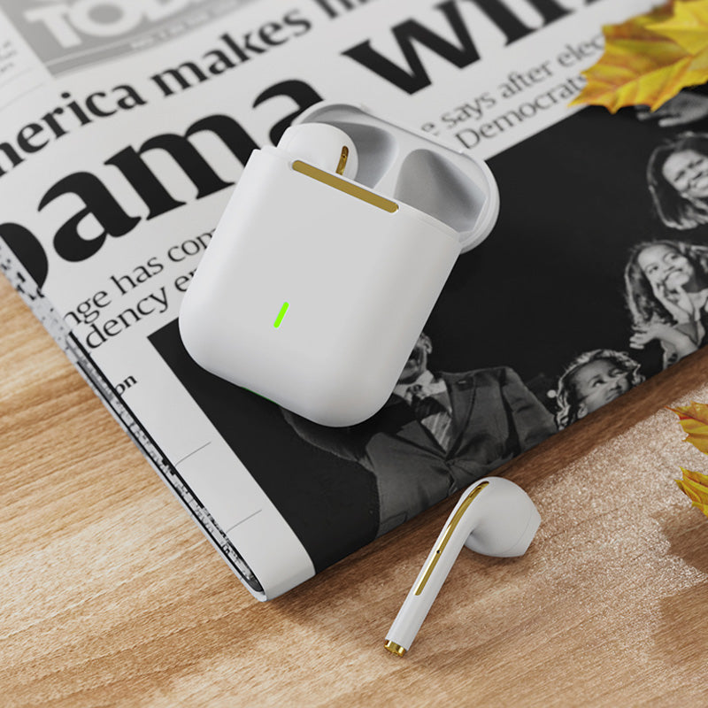 Trådløse in-ear Bluetooth-øretelefoner for optimal lyd til musikk og samtaler. Svart, elegant design.