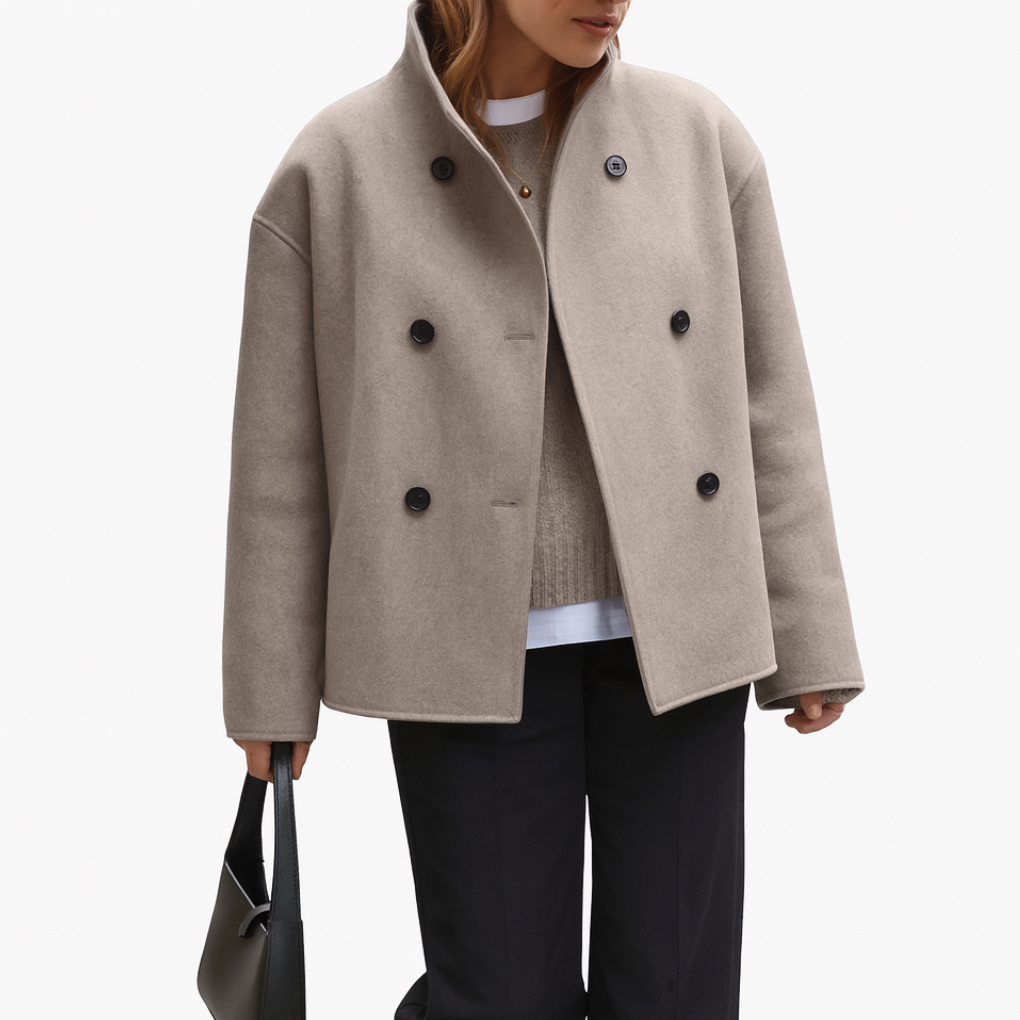 Stilfull taupe kort jakke for kvinner. Moderne fritidsjakke, ideell for hverdag og overgangssesongene.