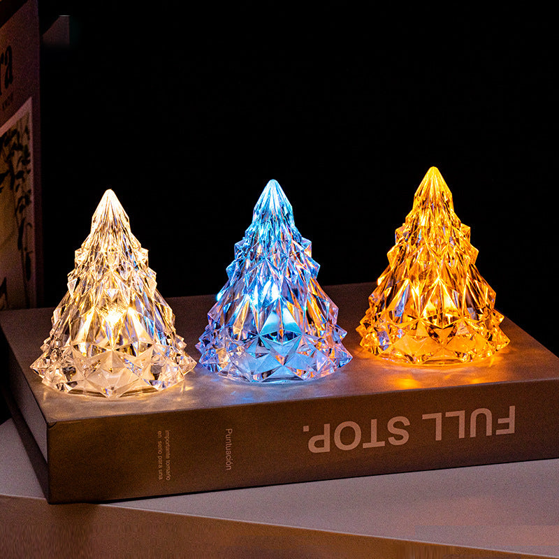 Mini LED juletre nattlys for koselig juledekor og stemning i hjemmet.
