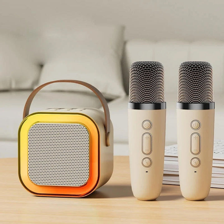 Blå bærbar karaoke system for gutter og musikkelskere.