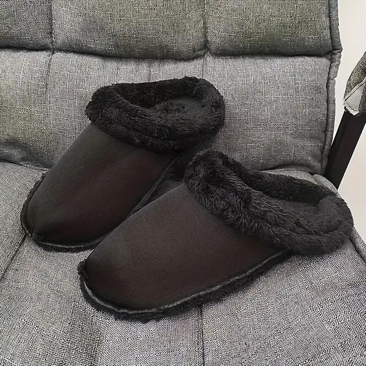 Antiskli fleecefôr-sokker for sikkerhet og varme i dine tøfler eller clogs.