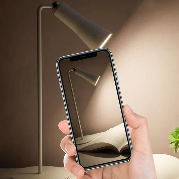 Nattlampe med USB-lading, bærbar og magnetisk, fleksibel LED for soverommet.