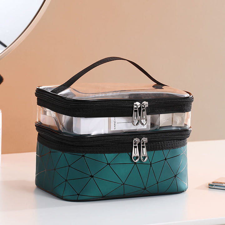 Dame tolags kosmetikkveske i transparent design for smart sminkeoppbevaring og organisering.