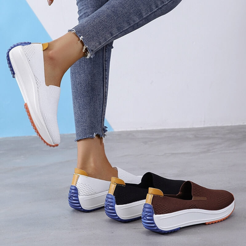 Komfortable lette damesko, perfekte som sneakers til trening og aktiv hverdag.