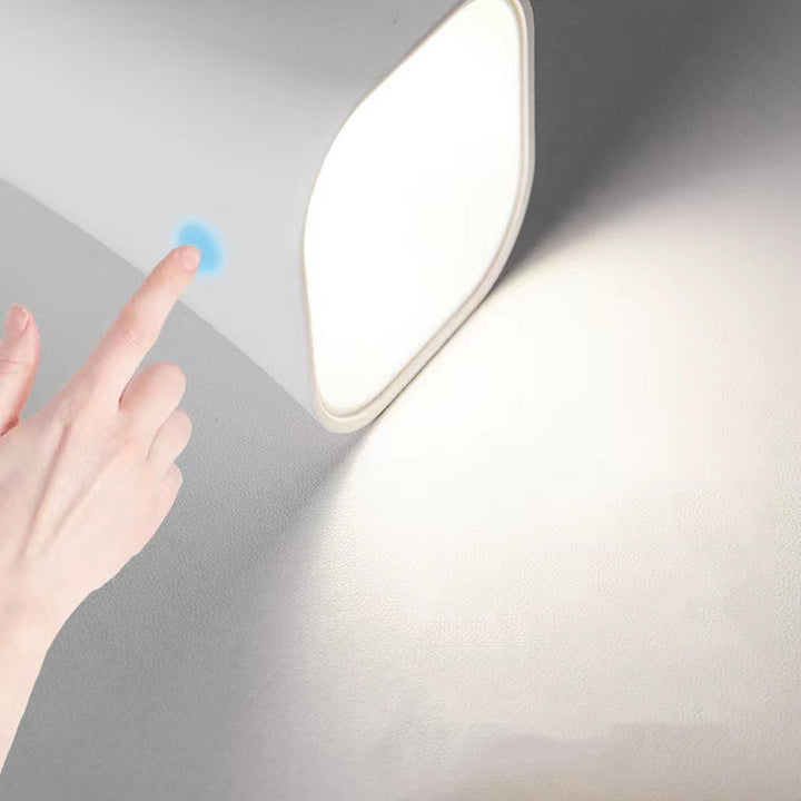 3-i-1 fleksibel bordlampe, bærbar LED med magnetisk base, utmerket for hjemmekontor og lesing.