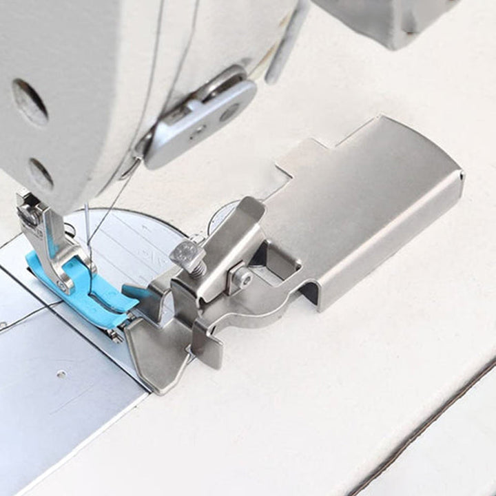 Magnetisk sømguide for symaskin. Perfekt for presise sting og jevne sømmer i håndarbeid og DIY-prosjekter.