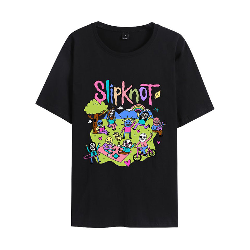 Komfortabel hverdagst-skjorte for kvinner. Grafisk design gir en unik stil.