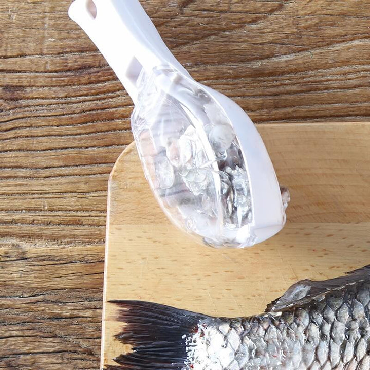 Høy-effektiv fiskeskjellfjerner for rask og grundig rengjøring av fisk. Viktig kjøkkenredskap.