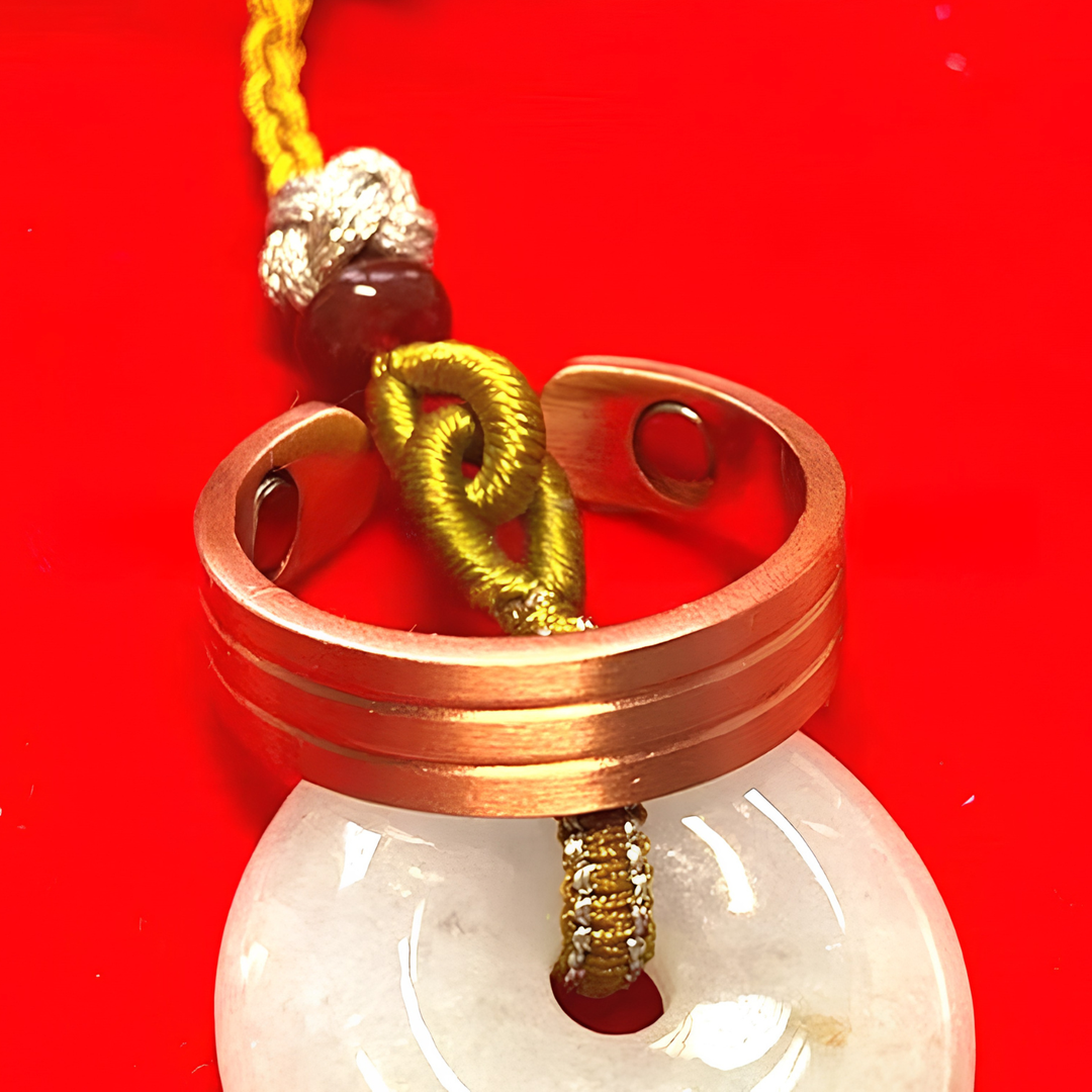 Unisex magnetisk kobberring med elegant kattøye sten i fransk stil. Justerbar og stilfull.
