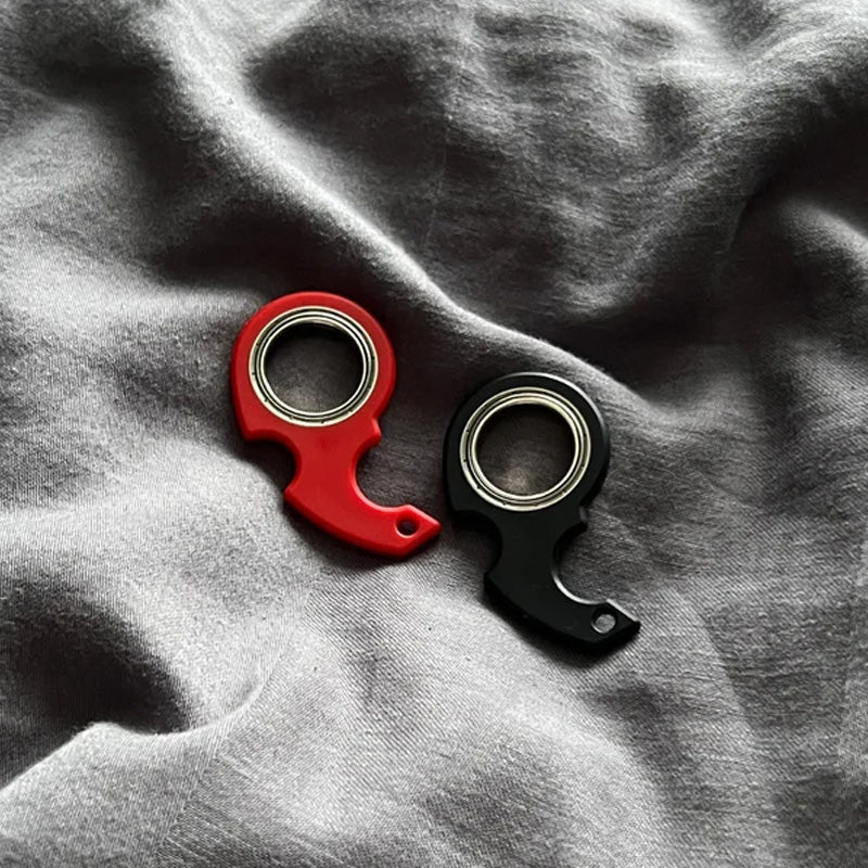 Stilig fidget nøkkelring, et praktisk verktøy for daglig stresslindring.