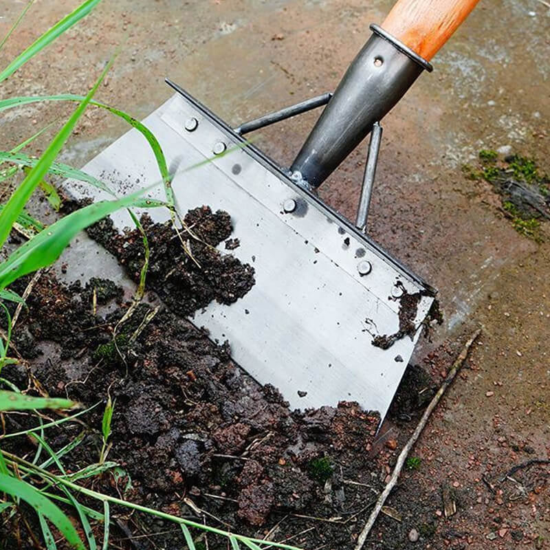 Slitesterk rengjøringsspade for husholdning og hage, perfekt for skraping av mose og skitt fra terrassen.