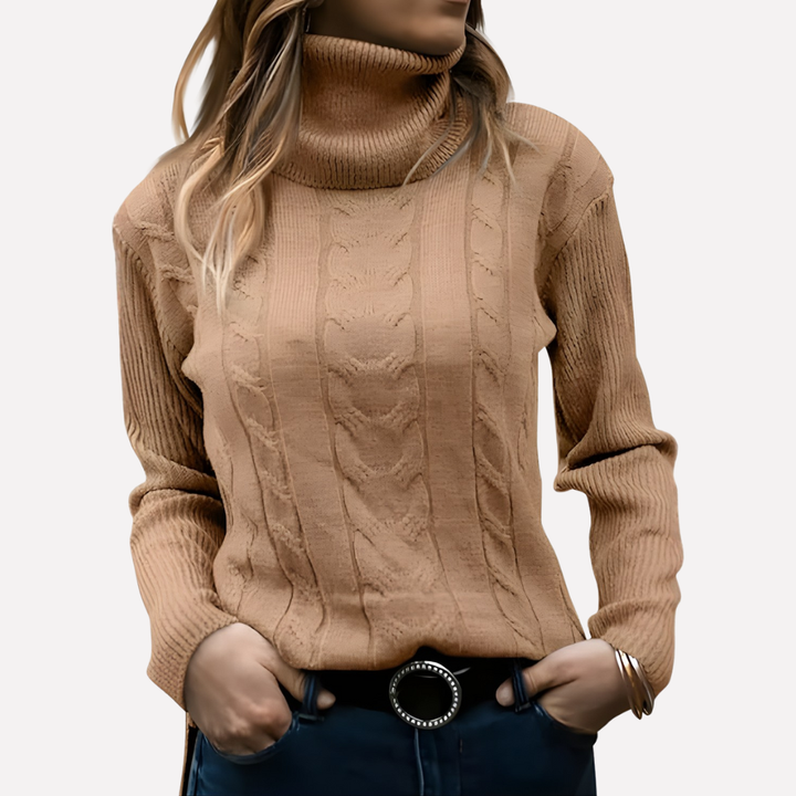 Grå kvinners turtleneck i finstrikk, varm og stilig. Perfekt til lagdeling.