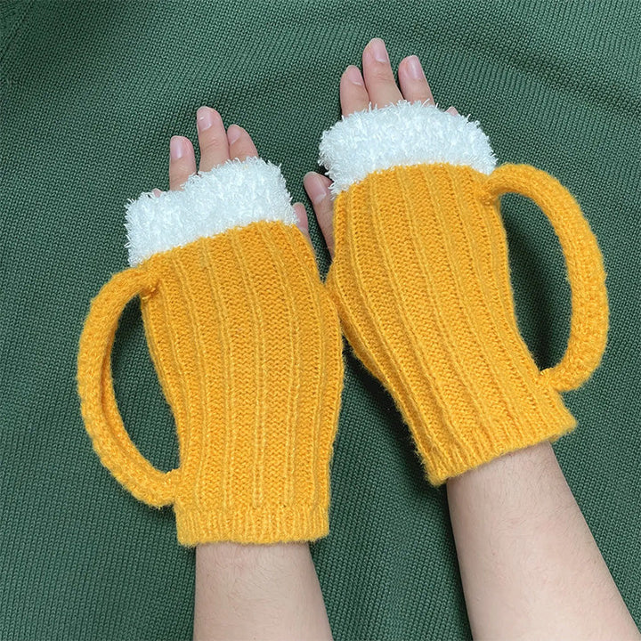 Nyhet! Strikket ølkrus lue, hansker og sokker sett. Unisex festtilbehør, en unik og morsom gave.