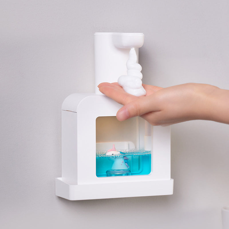 Automatisk såpedispenser for barn, berøringsfri med tegneserie-design for gøy håndvask på badet.