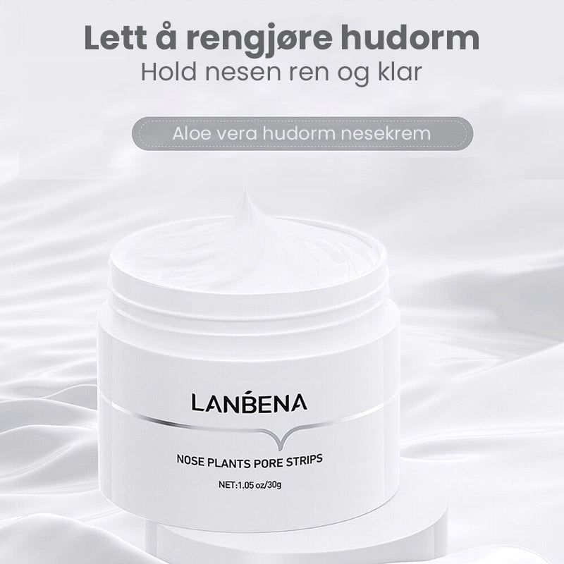Effektiv aknebehandling: dyprensende maske for fet hud, motvirker hudormer, kviser og store porer.