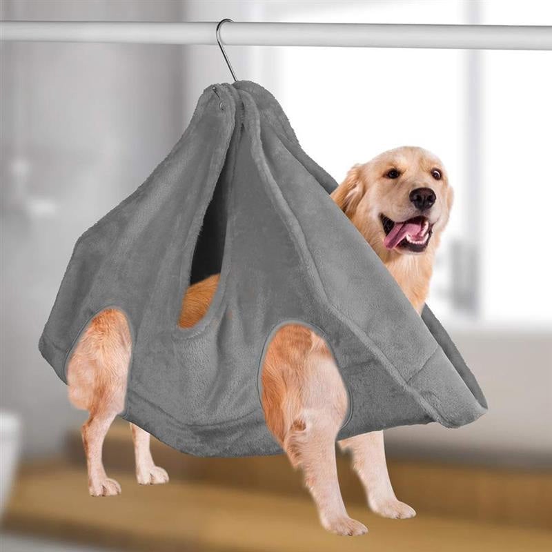 Kjæledyr hengekøye for trygt kloklipp og stell av hund og katt. Komfortabel flanell for pleie.