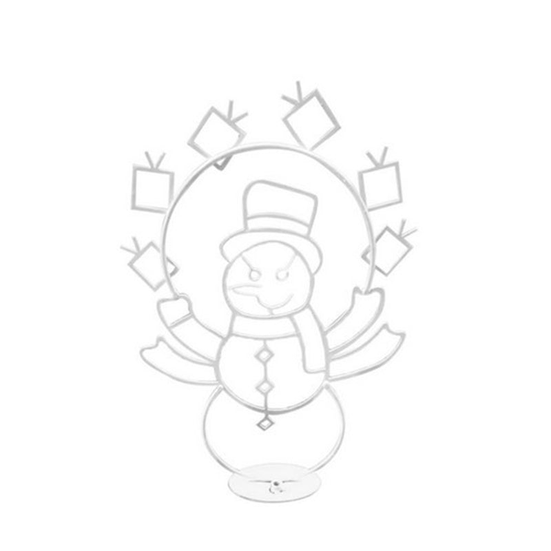 Glitrende animert snøballkamp scene med snømann og pingvin. En vakker utendørs juledekorasjon til hagen.
