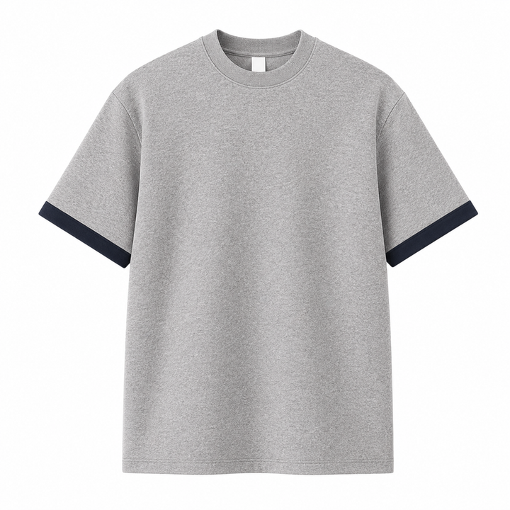 Kraftig 260g oversized t-skjorte til herre med drop shoulder. Komfortabel rundhals skjorte for en avslappet stil.