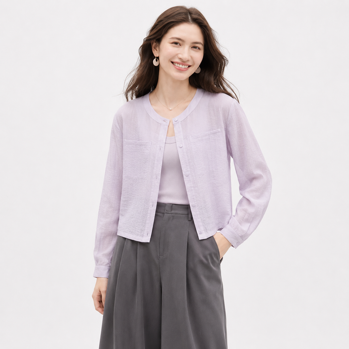 Stilfull oversized sommertopp til dame. Luftig, transparent design for en elegant og komfortabel vår-/sommerlook.