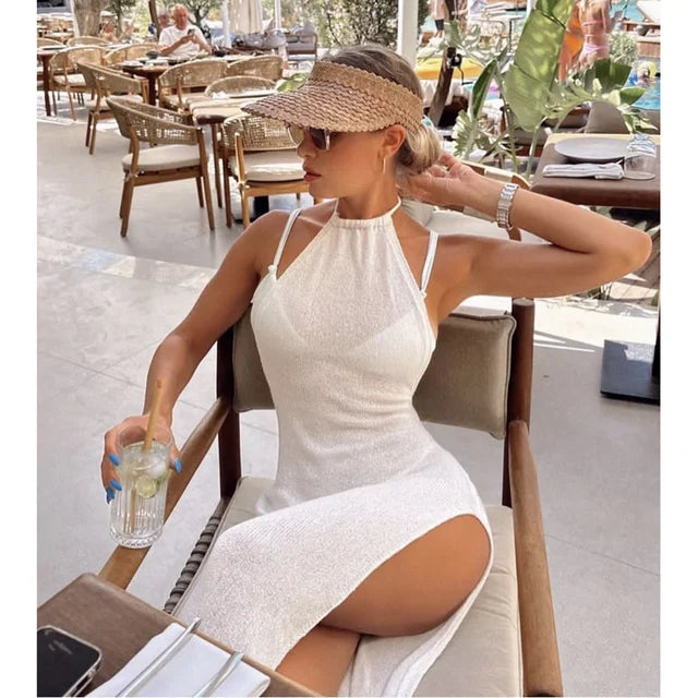 Elegant gjennomsiktig strandkjole med halterneck, bodycon maxikjole for dame, motebevisst og sexy sommerstil.