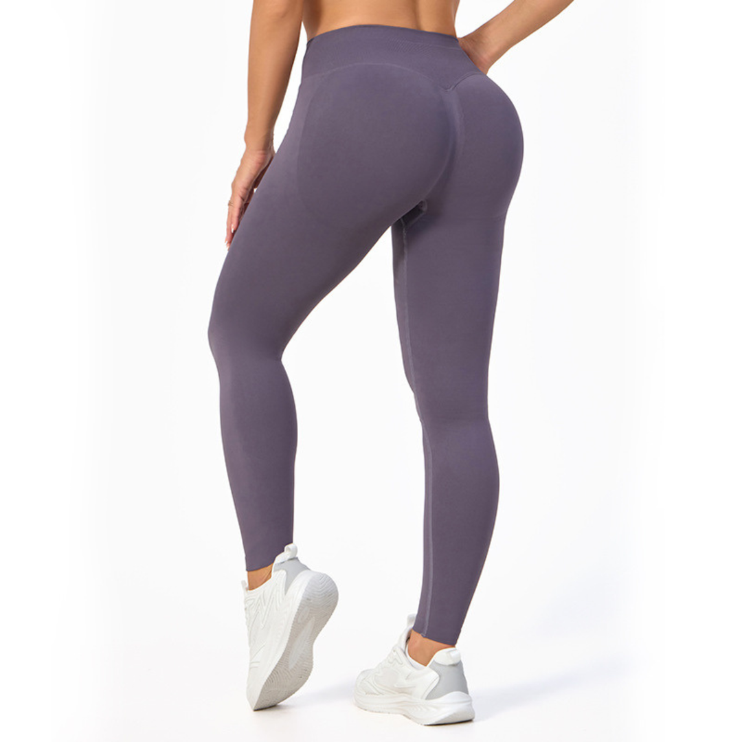 Elegante yogabukser med høyt liv for damer, tilbyr overlegen komfort og stil for enhver anledning.