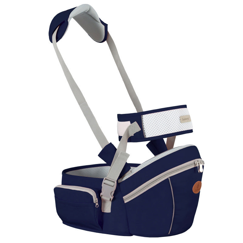 Himmelblå ergonomisk babybærer, perfekt for å holde babyen nær med god støtte.