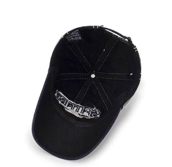 Denim baseballcaps for menn, justerbar for alle hodeformer. Essensiell for solbeskyttelse og mote.