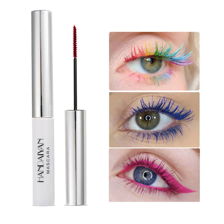 Enkel fargerik mascara tube i en intens nyanse. Ideell for dristig øyesminke.
