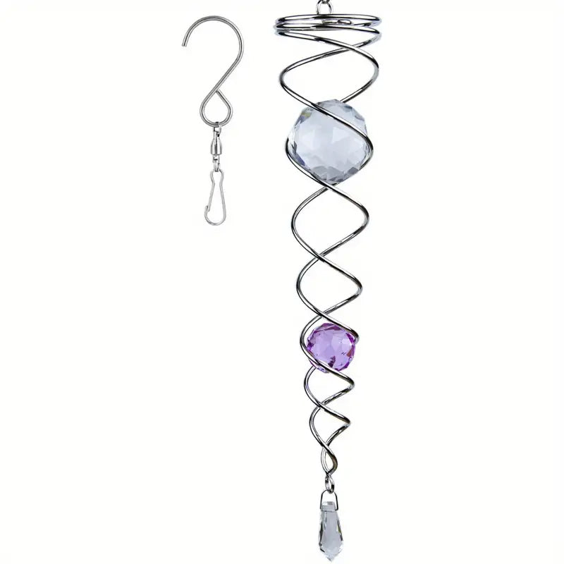 Moderne vindpynt med spiralform, flott for balkongen.