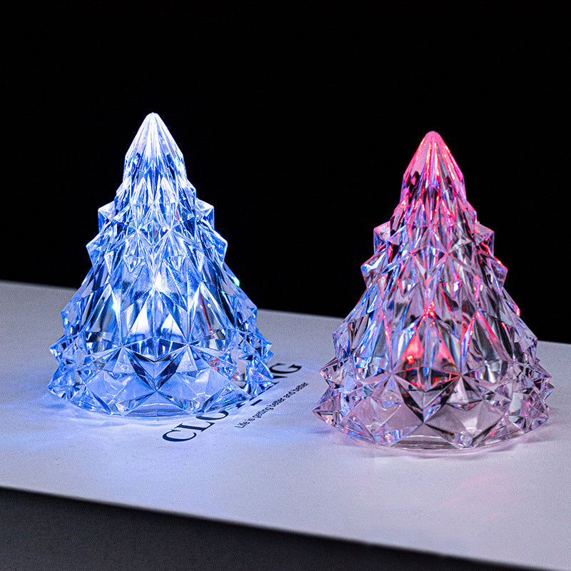 Unik gaveide: Mini LED juletre nattlys, en koselig og magisk juledekor for alle hjem.