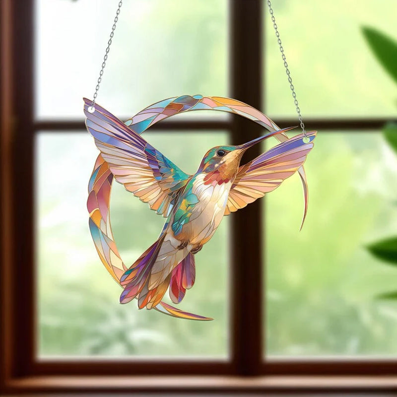 Elegant kolibri solfanger for hjemmedekor. Skaper glitrende lysspill i vinduet.