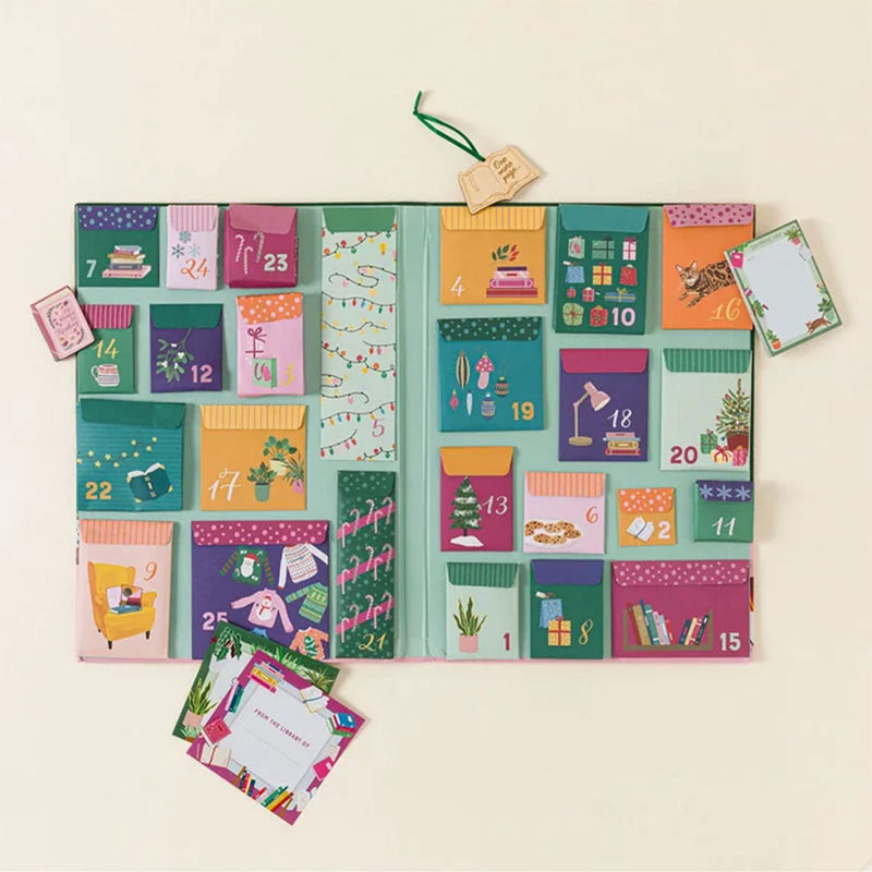 Bokelskerens Adventskalender med 25 litterære overraskelser, perfekt julegave og dekorasjon for leseglade.